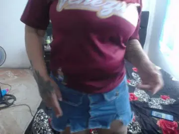 Deboramilf73  live sex cam