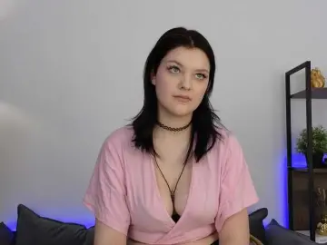 DeliaEffy  live sex cam