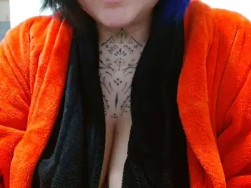 Lilithfire  live sex cam