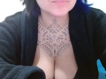 Lilithfire  live sex cam