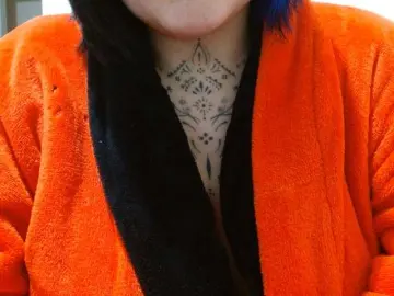 Lilithfire  live sex cam