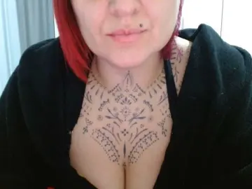 Lilithfire  live sex cam