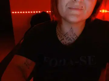 Lilithfire  live sex cam