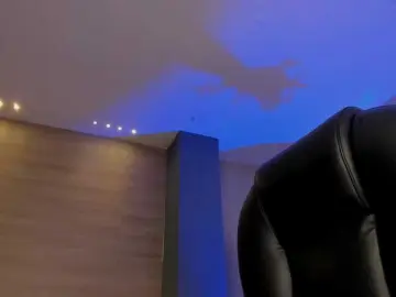 MiaFarrell  live sex cam