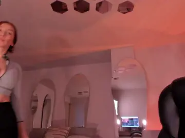 MiaFarrell  live sex cam