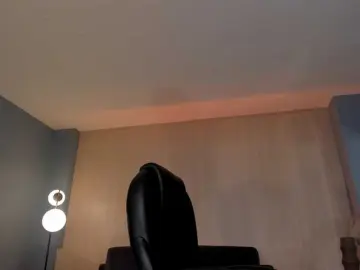 MiaFarrell  live sex cam