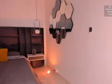 MiaFarrell  live sex cam