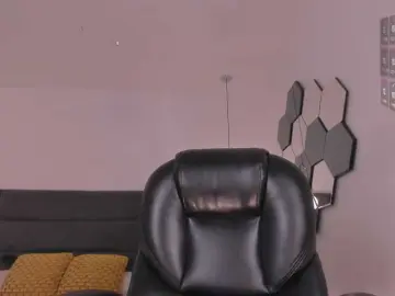 MiaFarrell  live sex cam