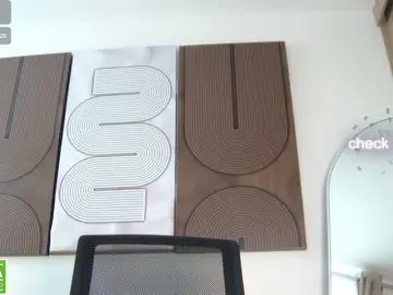 Aidaadams  live sex cam