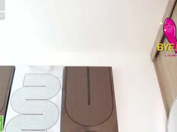 Aidaadams  live sex cam