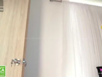 Aidaadams  live sex cam