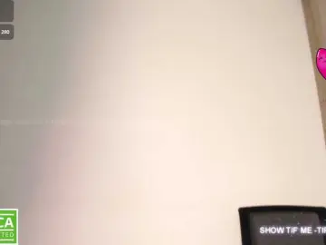 Aidaadams  live sex cam