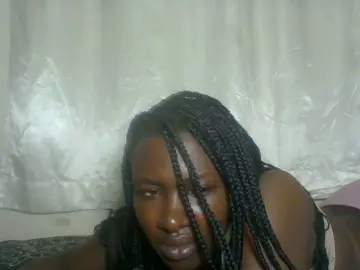 Blackqueen3  live sex cam