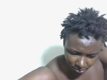 Blackqueen3  live sex cam