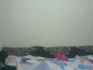 Blackqueen3  live sex cam