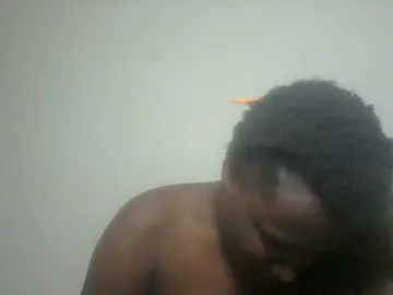 Blackqueen3  live sex cam