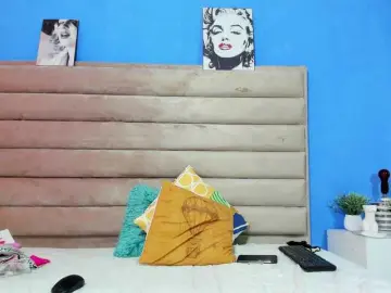 KyleDoom  live sex cam