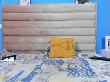 KyleDoom  live sex cam