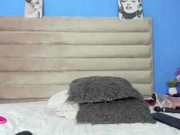 KyleDoom  live sex cam