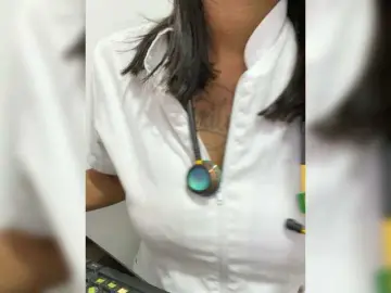 ReginaCorleone  live sex cam