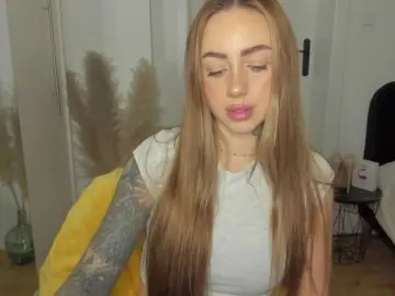 SEXYcoralie  live sex cam