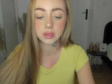 SEXYcoralie  live sex cam