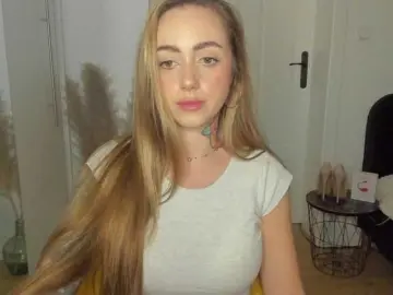 SEXYcoralie  live sex cam