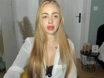 SEXYcoralie  live sex cam