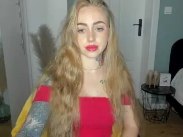 SEXYcoralie  live sex cam