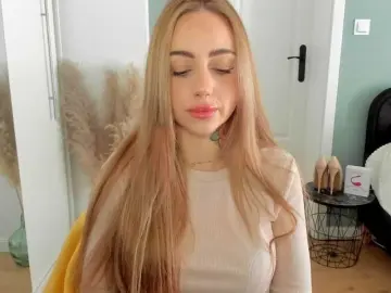 SEXYcoralie  live sex cam