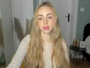 SEXYcoralie  live sex cam