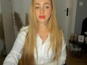 SEXYcoralie  live sex cam