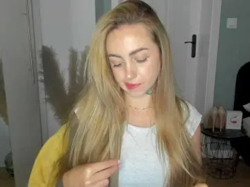 SEXYcoralie  live sex cam