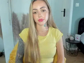 SEXYcoralie  live sex cam