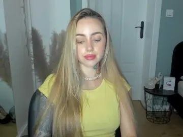 SEXYcoralie  live sex cam