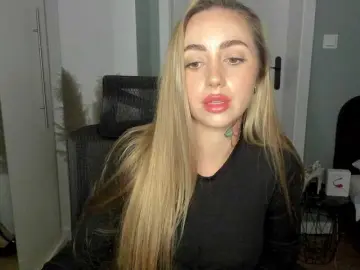SEXYcoralie  live sex cam