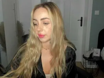 SEXYcoralie  live sex cam