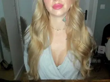SEXYcoralie  live sex cam