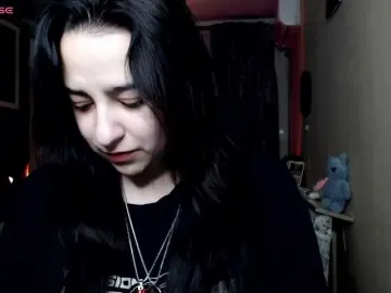 Sarah-Dumont  live sex cam