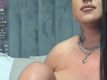 SierraQuinn  live sex cam