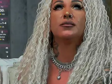 SierraQuinn  live sex cam