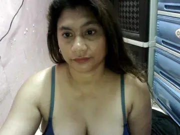 Peenastyfame  live sex cam