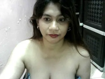 Peenastyfame  live sex cam
