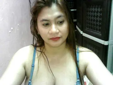 Peenastyfame  live sex cam