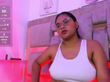 Playful-violet  live sex cam