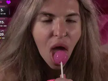 DanielaReign  live sex cam