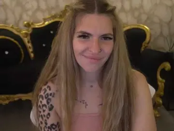 DanielaReign  live sex cam