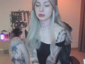 EmilyFlowers  live sex cam