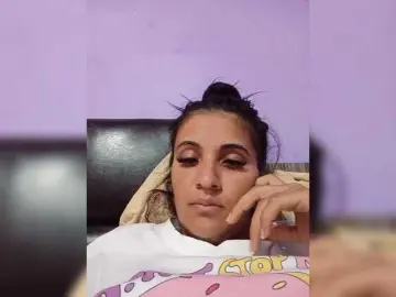 Maria261  live sex cam