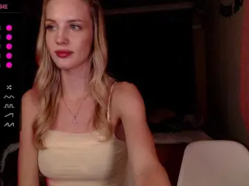 MikkiSweetie  live sex cam